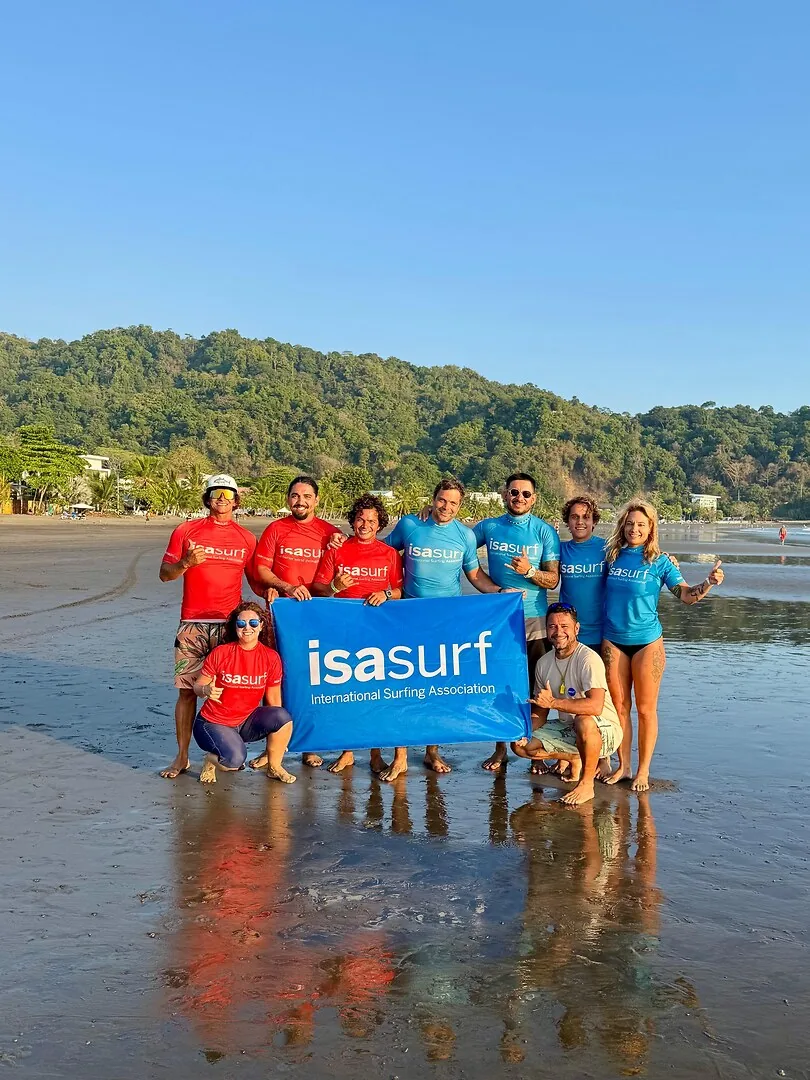 Coaching on the sand before a session